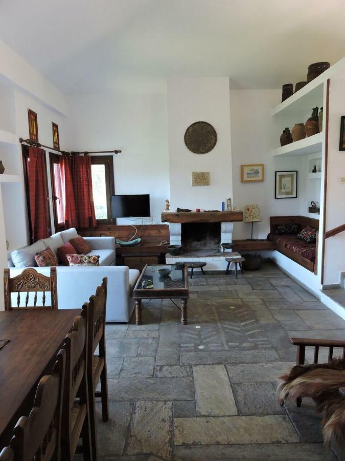 Holiday home Chestnuts